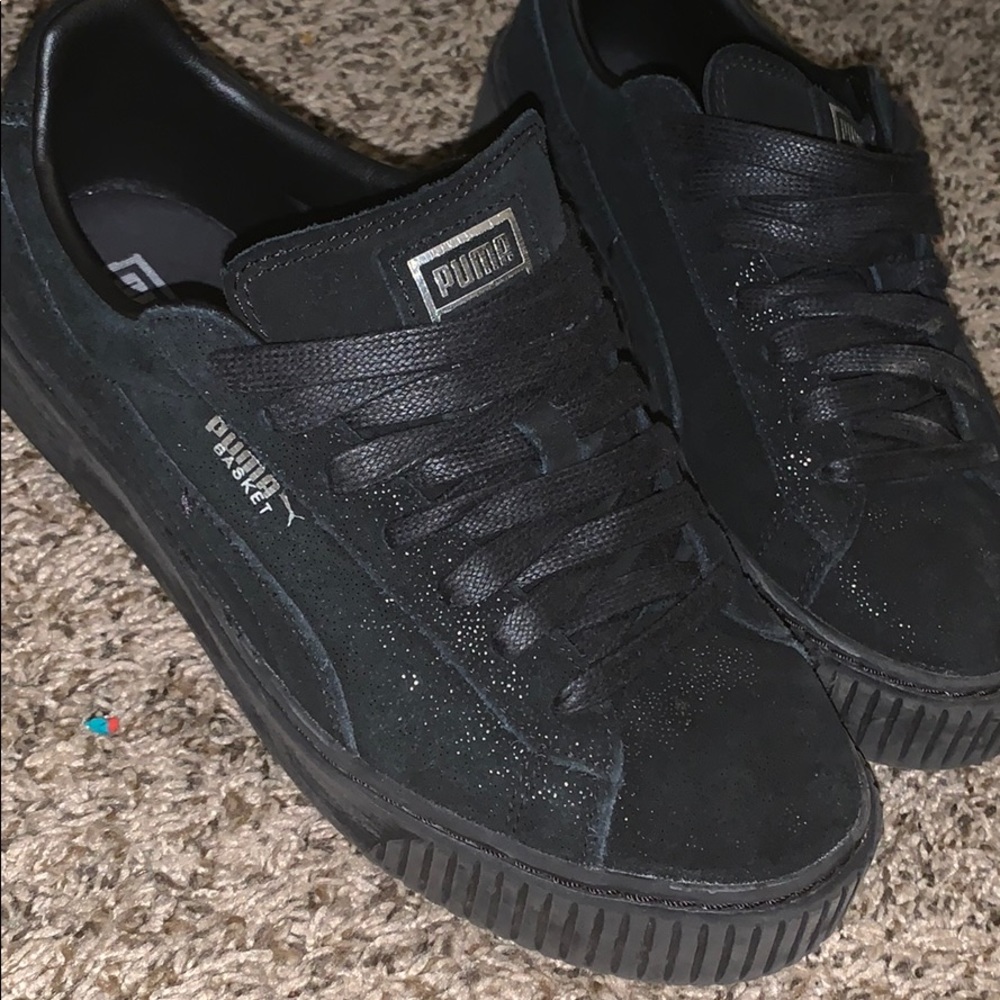 Glitter Rihanna x PUMA sneakers